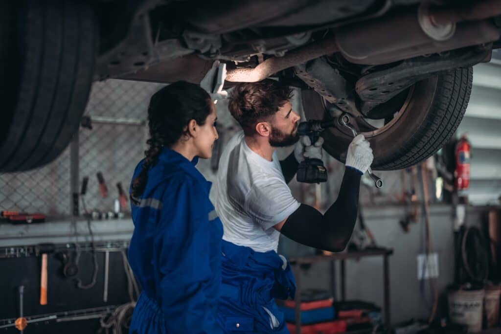 Car Service Technicians